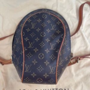 Louis Vuitton back pack monogram